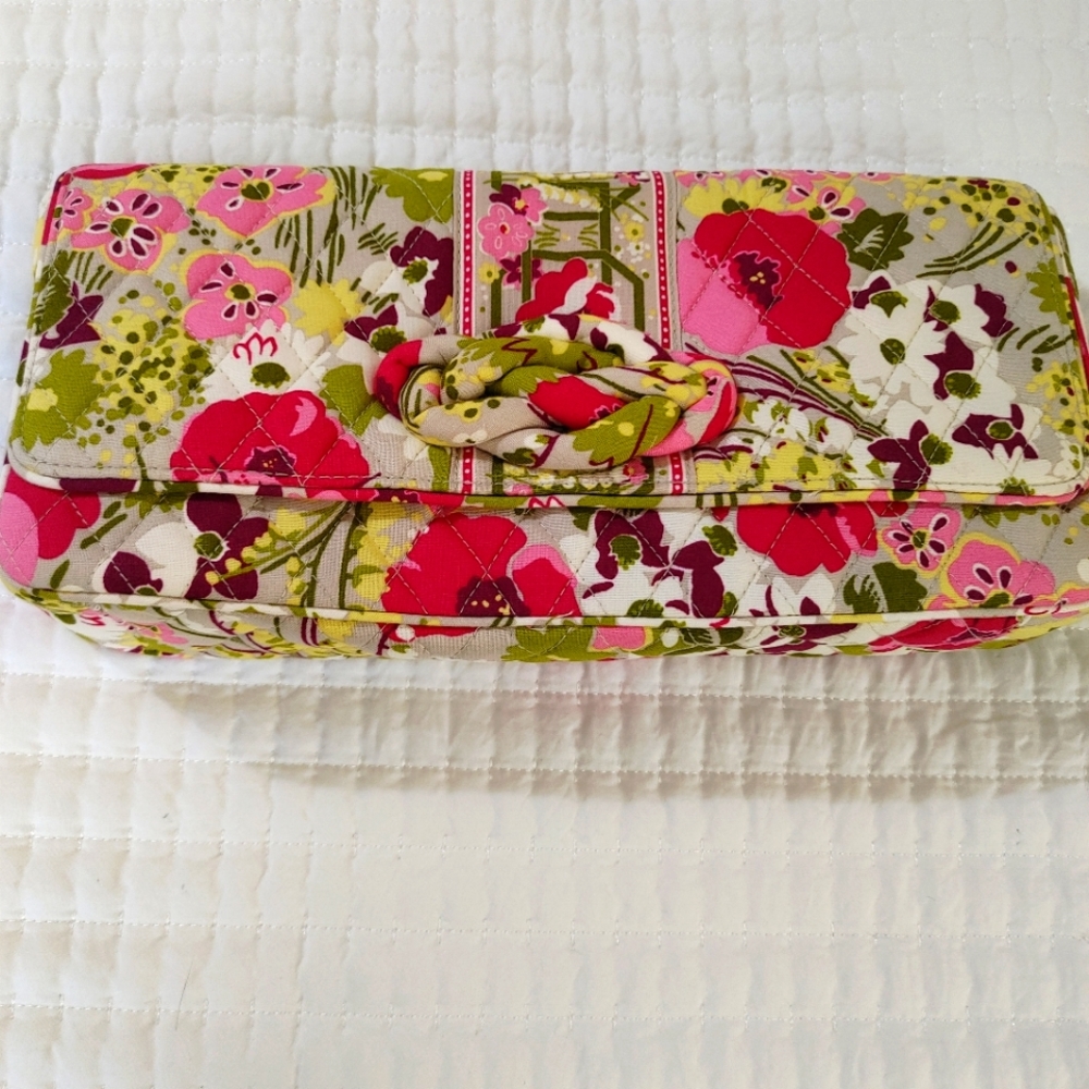 Vera Bradley bag - Picture 1 of 3